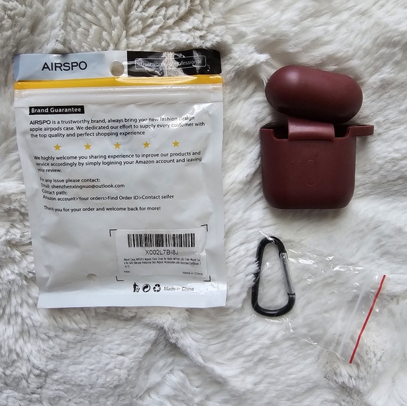 Airspo Apple Airpods Gen 1/2 Silicone Case. Burgundy/Red Color - Picture 3 of 4